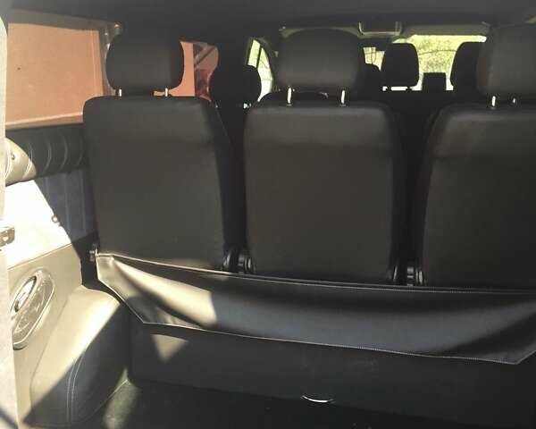 Білий Форд Транзит Кастом, об'ємом двигуна 2.2 л та пробігом 174 тис. км за 13400 $, фото 10 на Automoto.ua