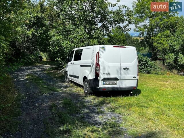Білий Форд Транзит Кастом, об'ємом двигуна 2.2 л та пробігом 255 тис. км за 13066 $, фото 5 на Automoto.ua