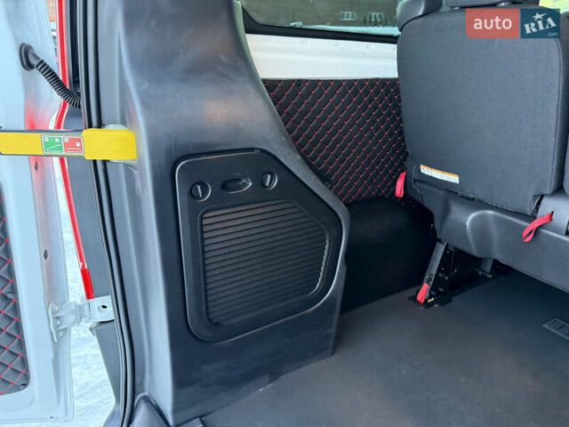 Белый Форд Транзит Кастом, объемом двигателя 2 л и пробегом 178 тыс. км за 16700 $, фото 21 на Automoto.ua