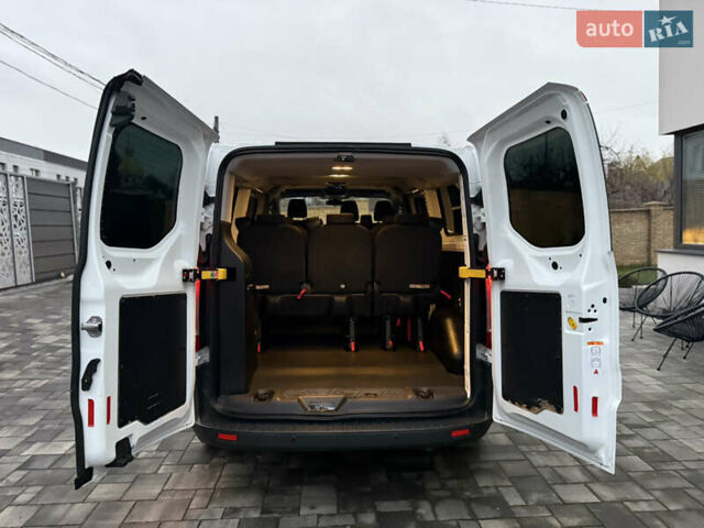 Белый Форд Транзит Кастом, объемом двигателя 2 л и пробегом 177 тыс. км за 16700 $, фото 24 на Automoto.ua