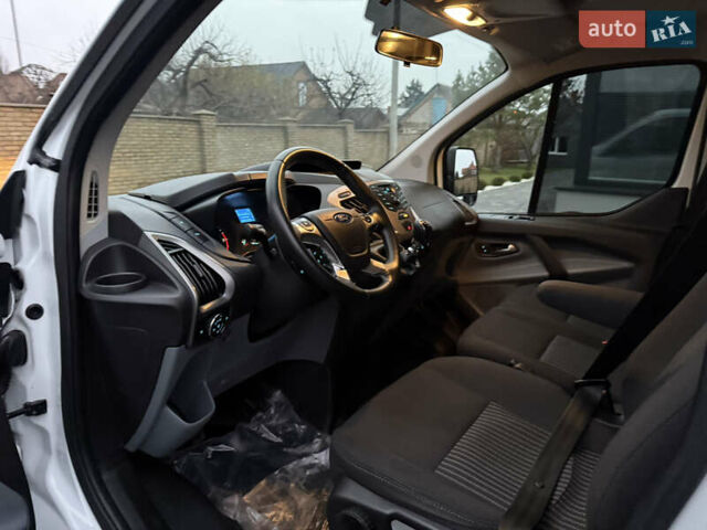 Белый Форд Транзит Кастом, объемом двигателя 2 л и пробегом 177 тыс. км за 16700 $, фото 42 на Automoto.ua