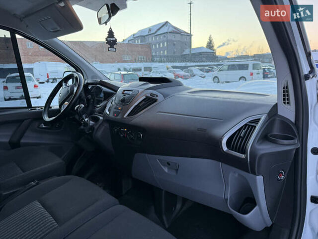 Белый Форд Транзит Кастом, объемом двигателя 2 л и пробегом 178 тыс. км за 16700 $, фото 41 на Automoto.ua