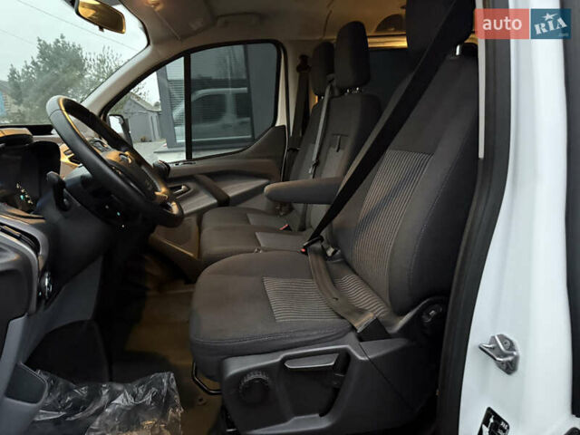 Белый Форд Транзит Кастом, объемом двигателя 2 л и пробегом 177 тыс. км за 16700 $, фото 53 на Automoto.ua