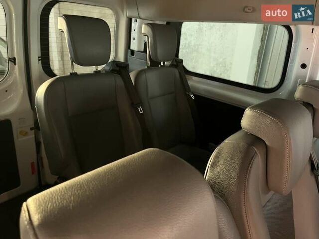 Белый Форд Транзит Кастом, объемом двигателя 2 л и пробегом 177 тыс. км за 18500 $, фото 80 на Automoto.ua