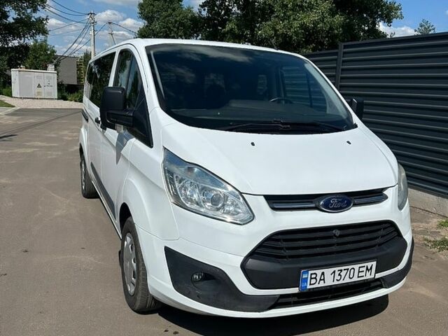 Белый Форд Транзит Кастом, объемом двигателя 2.2 л и пробегом 154 тыс. км за 13000 $, фото 1 на Automoto.ua