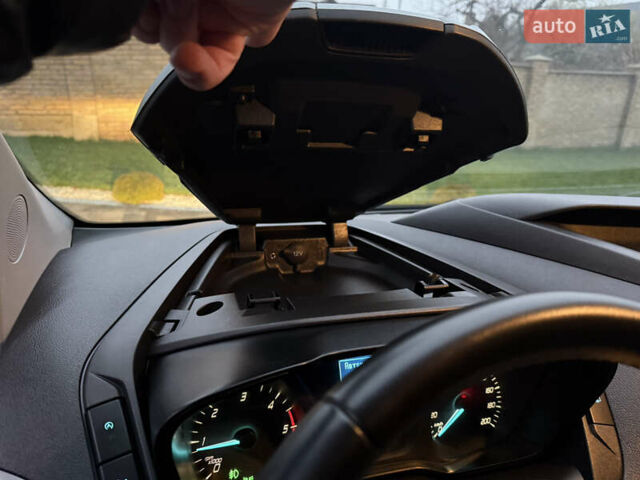 Белый Форд Транзит Кастом, объемом двигателя 2 л и пробегом 177 тыс. км за 16700 $, фото 46 на Automoto.ua