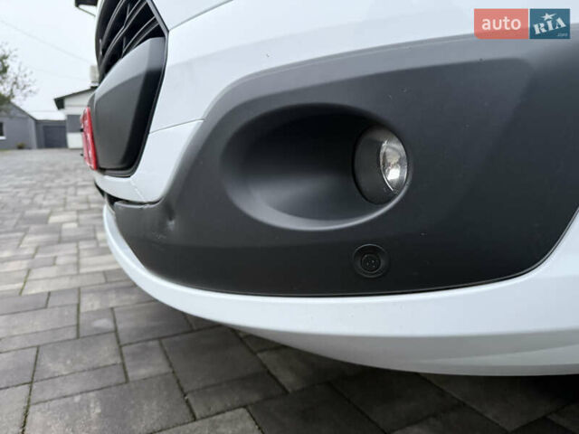 Белый Форд Транзит Кастом, объемом двигателя 2 л и пробегом 177 тыс. км за 16700 $, фото 15 на Automoto.ua