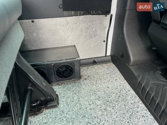 Белый Форд Транзит Кастом, объемом двигателя 2 л и пробегом 177 тыс. км за 17500 $, фото 47 на Automoto.ua