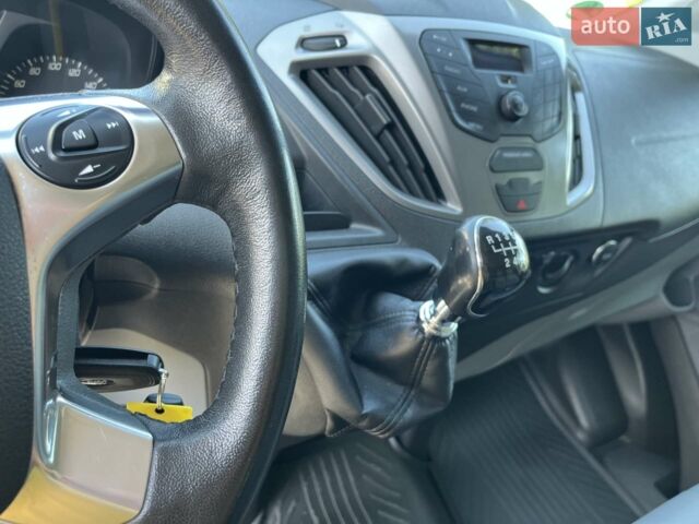 Білий Форд Транзит Кастом, об'ємом двигуна 2 л та пробігом 178 тис. км за 16500 $, фото 66 на Automoto.ua