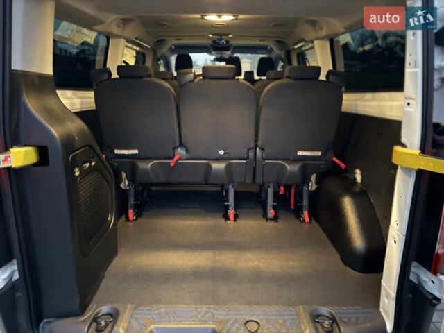Белый Форд Транзит Кастом, объемом двигателя 2 л и пробегом 177 тыс. км за 16700 $, фото 25 на Automoto.ua