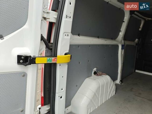 Белый Форд Транзит Кастом, объемом двигателя 2 л и пробегом 290 тыс. км за 16300 $, фото 25 на Automoto.ua