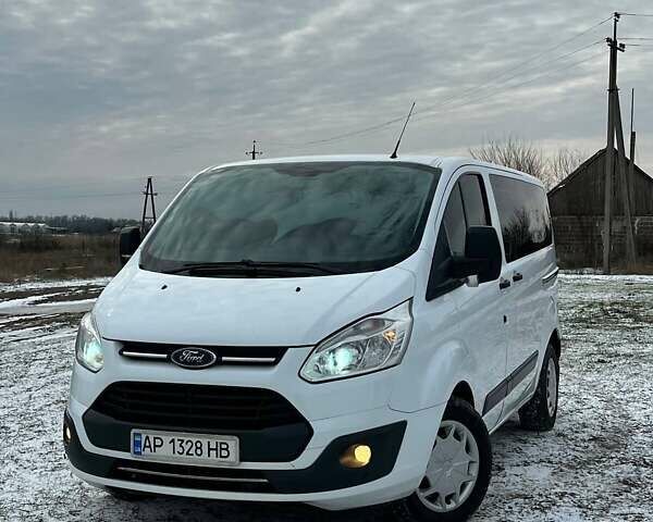 Білий Форд Транзит Кастом, об'ємом двигуна 2 л та пробігом 313 тис. км за 15999 $, фото 1 на Automoto.ua