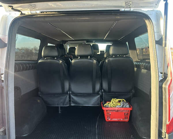 Белый Форд Транзит Кастом, объемом двигателя 2 л и пробегом 300 тыс. км за 14500 $, фото 1 на Automoto.ua