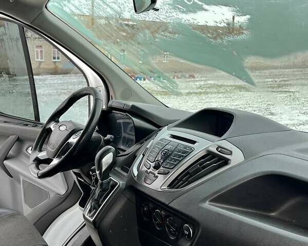 Білий Форд Транзит Кастом, об'ємом двигуна 2 л та пробігом 313 тис. км за 15999 $, фото 16 на Automoto.ua