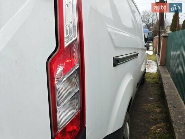 Белый Форд Транзит Кастом, объемом двигателя 2 л и пробегом 290 тыс. км за 16300 $, фото 23 на Automoto.ua