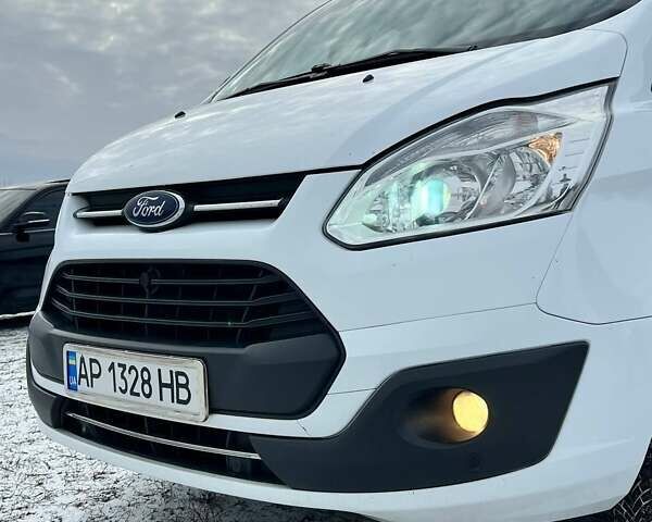 Білий Форд Транзит Кастом, об'ємом двигуна 2 л та пробігом 313 тис. км за 15999 $, фото 2 на Automoto.ua