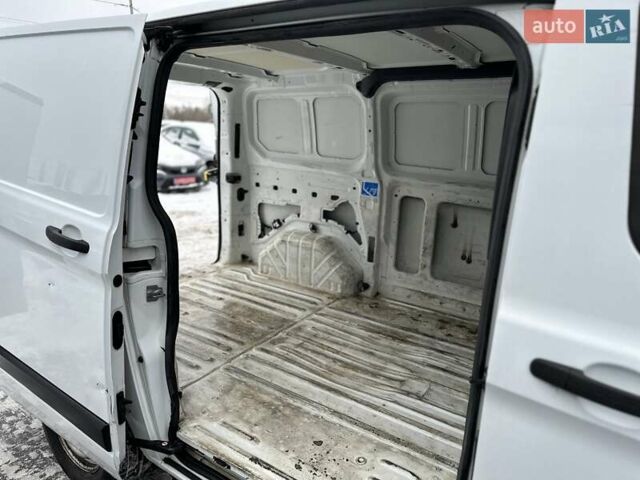 Белый Форд Транзит Кастом, объемом двигателя 2 л и пробегом 299 тыс. км за 13900 $, фото 11 на Automoto.ua