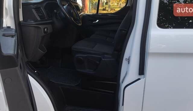 Белый Форд Транзит Кастом, объемом двигателя 2 л и пробегом 208 тыс. км за 19999 $, фото 14 на Automoto.ua