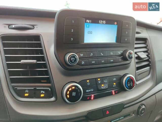 Белый Форд Транзит Кастом, объемом двигателя 2 л и пробегом 230 тыс. км за 18900 $, фото 9 на Automoto.ua