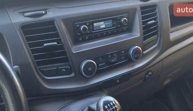 Белый Форд Транзит Кастом, объемом двигателя 2 л и пробегом 208 тыс. км за 19999 $, фото 9 на Automoto.ua