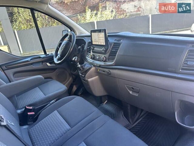 Форд Транзит Кастом 2018 в Калуше на Automoto.ua Белый Форд Транзит Кастом, объемом двигателя 2 л и пробегом 90 тыс. км за 16500 $, фото 24 на Automoto.ua