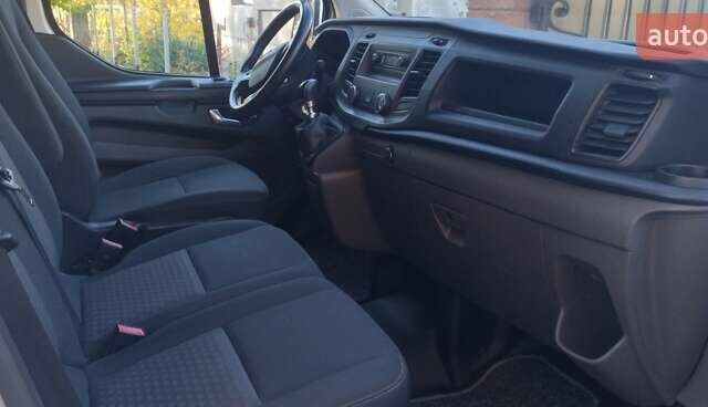 Белый Форд Транзит Кастом, объемом двигателя 2 л и пробегом 208 тыс. км за 19999 $, фото 12 на Automoto.ua