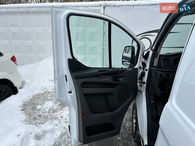 Белый Форд Транзит Кастом, объемом двигателя 2 л и пробегом 299 тыс. км за 13900 $, фото 17 на Automoto.ua