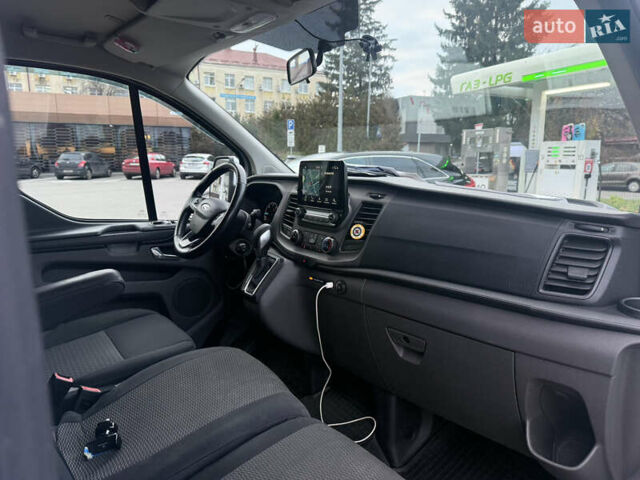 Белый Форд Транзит Кастом, объемом двигателя 2 л и пробегом 125 тыс. км за 22200 $, фото 5 на Automoto.ua