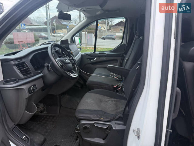 Белый Форд Транзит Кастом, объемом двигателя 2 л и пробегом 125 тыс. км за 22200 $, фото 9 на Automoto.ua