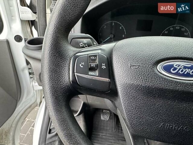 Белый Форд Транзит Кастом, объемом двигателя 2 л и пробегом 299 тыс. км за 13900 $, фото 23 на Automoto.ua