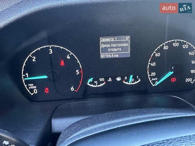 Форд Транзит Кастом 2018 в Калуше на Automoto.ua Белый Форд Транзит Кастом, объемом двигателя 2 л и пробегом 90 тыс. км за 16500 $, фото 31 на Automoto.ua