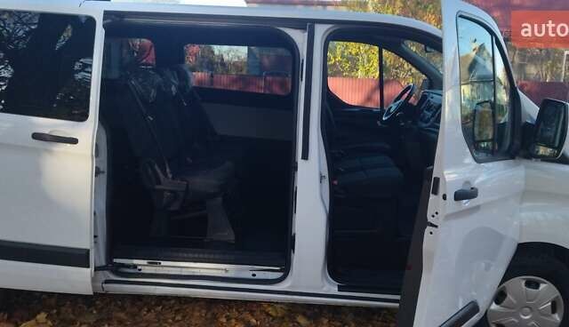 Белый Форд Транзит Кастом, объемом двигателя 2 л и пробегом 208 тыс. км за 19999 $, фото 16 на Automoto.ua