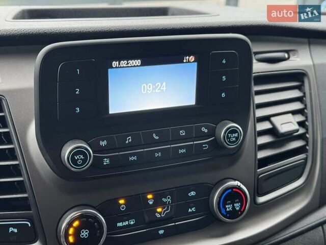 Білий Форд Транзит Кастом, об'ємом двигуна 2 л та пробігом 175 тис. км за 24300 $, фото 22 на Automoto.ua