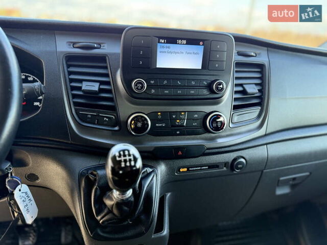 Белый Форд Транзит Кастом, объемом двигателя 2 л и пробегом 175 тыс. км за 23500 $, фото 22 на Automoto.ua