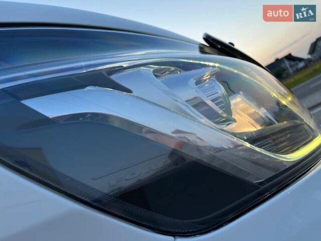 Білий Форд Транзит Кастом, об'ємом двигуна 2 л та пробігом 232 тис. км за 16300 $, фото 14 на Automoto.ua