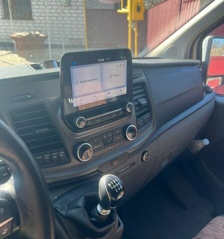 Белый Форд Транзит Кастом, объемом двигателя 2 л и пробегом 152 тыс. км за 17300 $, фото 3 на Automoto.ua