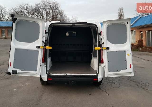 Белый Форд Транзит Кастом, объемом двигателя 2 л и пробегом 190 тыс. км за 18800 $, фото 33 на Automoto.ua