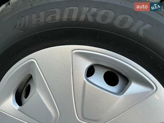 Білий Форд Транзит Кастом, об'ємом двигуна 2 л та пробігом 232 тис. км за 16300 $, фото 16 на Automoto.ua