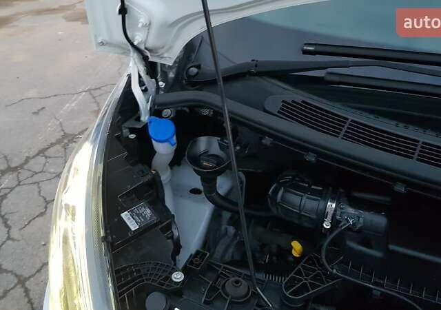 Белый Форд Транзит Кастом, объемом двигателя 2 л и пробегом 190 тыс. км за 18800 $, фото 38 на Automoto.ua