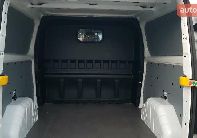 Белый Форд Транзит Кастом, объемом двигателя 2 л и пробегом 190 тыс. км за 18800 $, фото 35 на Automoto.ua