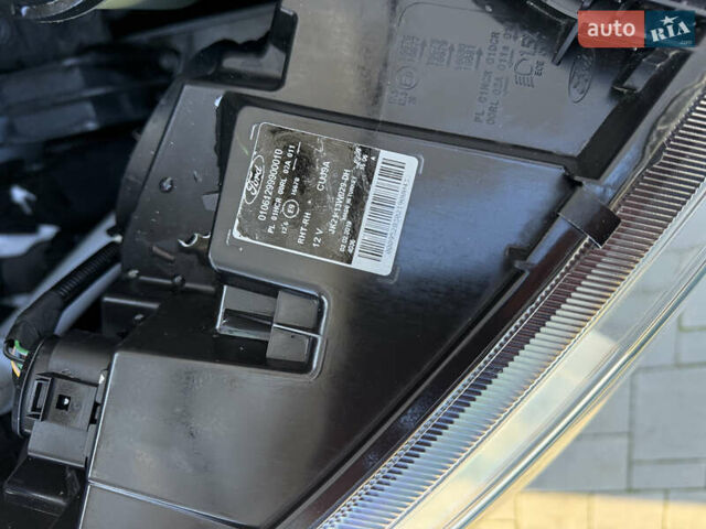 Белый Форд Транзит Кастом, объемом двигателя 2 л и пробегом 175 тыс. км за 23500 $, фото 49 на Automoto.ua