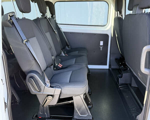 Белый Форд Транзит Кастом, объемом двигателя 2 л и пробегом 175 тыс. км за 23500 $, фото 34 на Automoto.ua