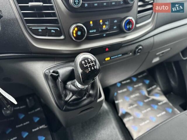 Білий Форд Транзит Кастом, об'ємом двигуна 2 л та пробігом 175 тис. км за 24300 $, фото 24 на Automoto.ua