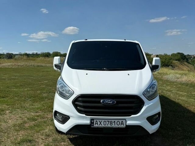 Білий Форд Транзит Кастом, об'ємом двигуна 2 л та пробігом 262 тис. км за 16000 $, фото 4 на Automoto.ua