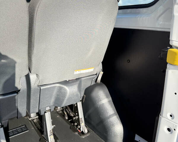 Белый Форд Транзит Кастом, объемом двигателя 2 л и пробегом 175 тыс. км за 23500 $, фото 46 на Automoto.ua