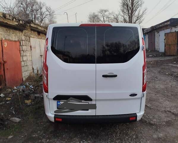 Білий Форд Транзит Кастом, об'ємом двигуна 2 л та пробігом 240 тис. км за 19000 $, фото 1 на Automoto.ua