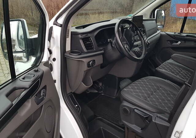 Білий Форд Транзит Кастом, об'ємом двигуна 2 л та пробігом 202 тис. км за 17200 $, фото 3 на Automoto.ua