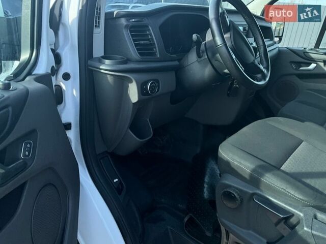 Білий Форд Транзит Кастом, об'ємом двигуна 2 л та пробігом 194 тис. км за 19650 $, фото 24 на Automoto.ua
