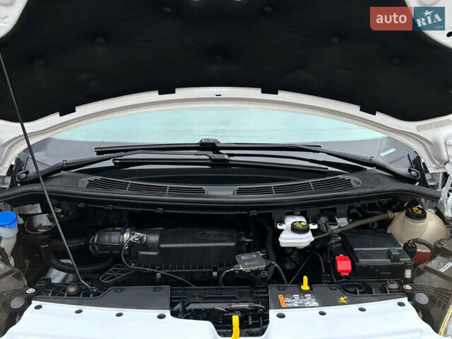 Белый Форд Транзит Кастом, объемом двигателя 2 л и пробегом 162 тыс. км за 19999 $, фото 26 на Automoto.ua