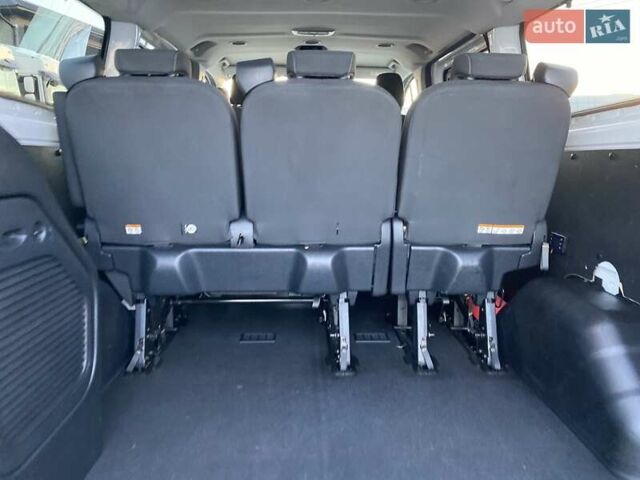 Белый Форд Транзит Кастом, объемом двигателя 2 л и пробегом 233 тыс. км за 21380 $, фото 26 на Automoto.ua